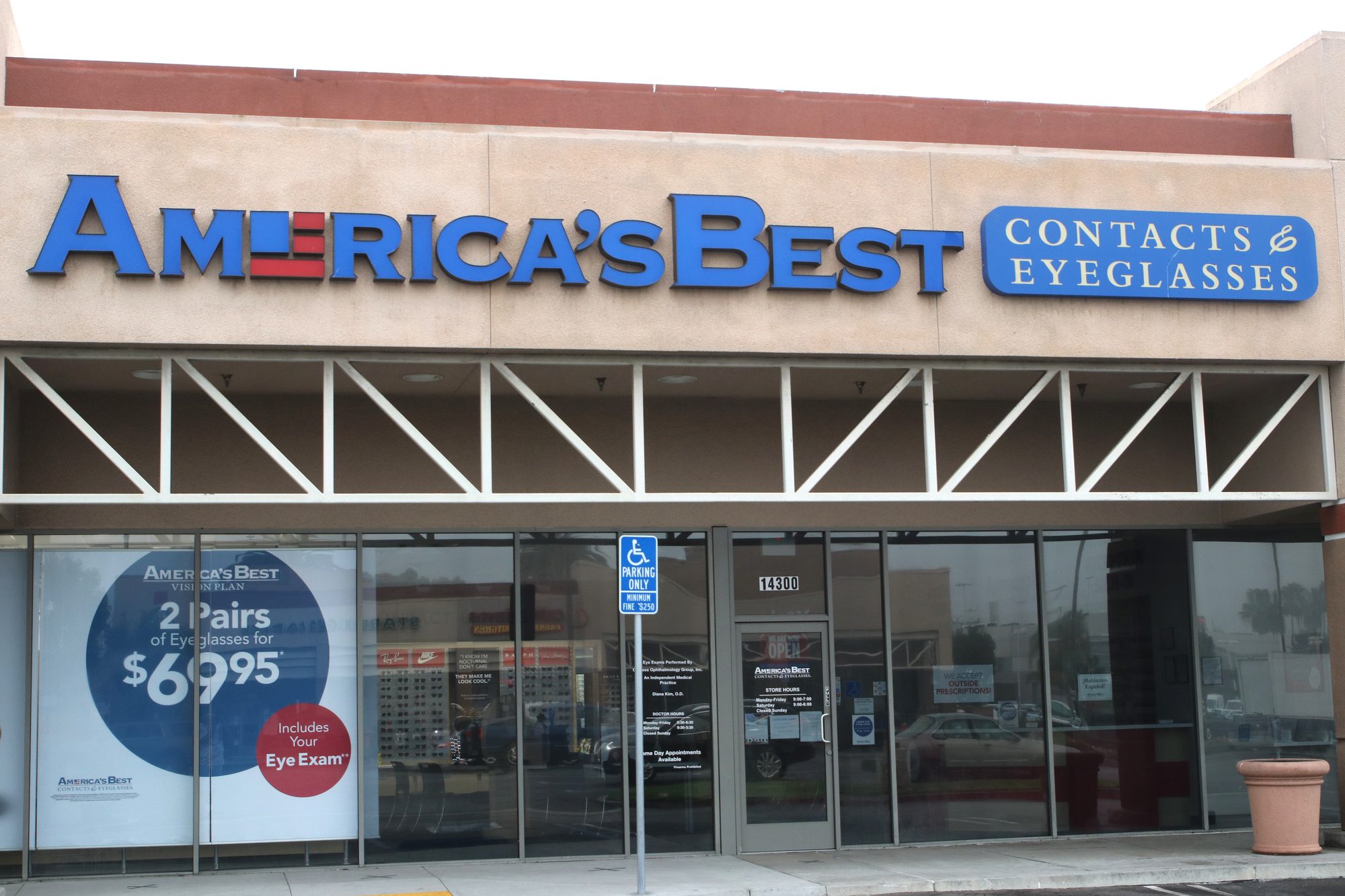 america's finest eyeglasses near me